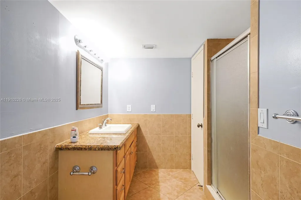 2206 S Cypress Bend Drive Pompano Beach FL 33069