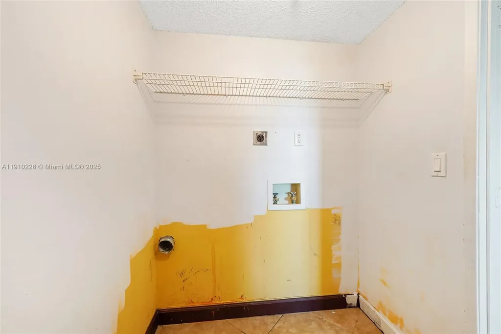 2206 S Cypress Bend Drive Pompano Beach FL 33069