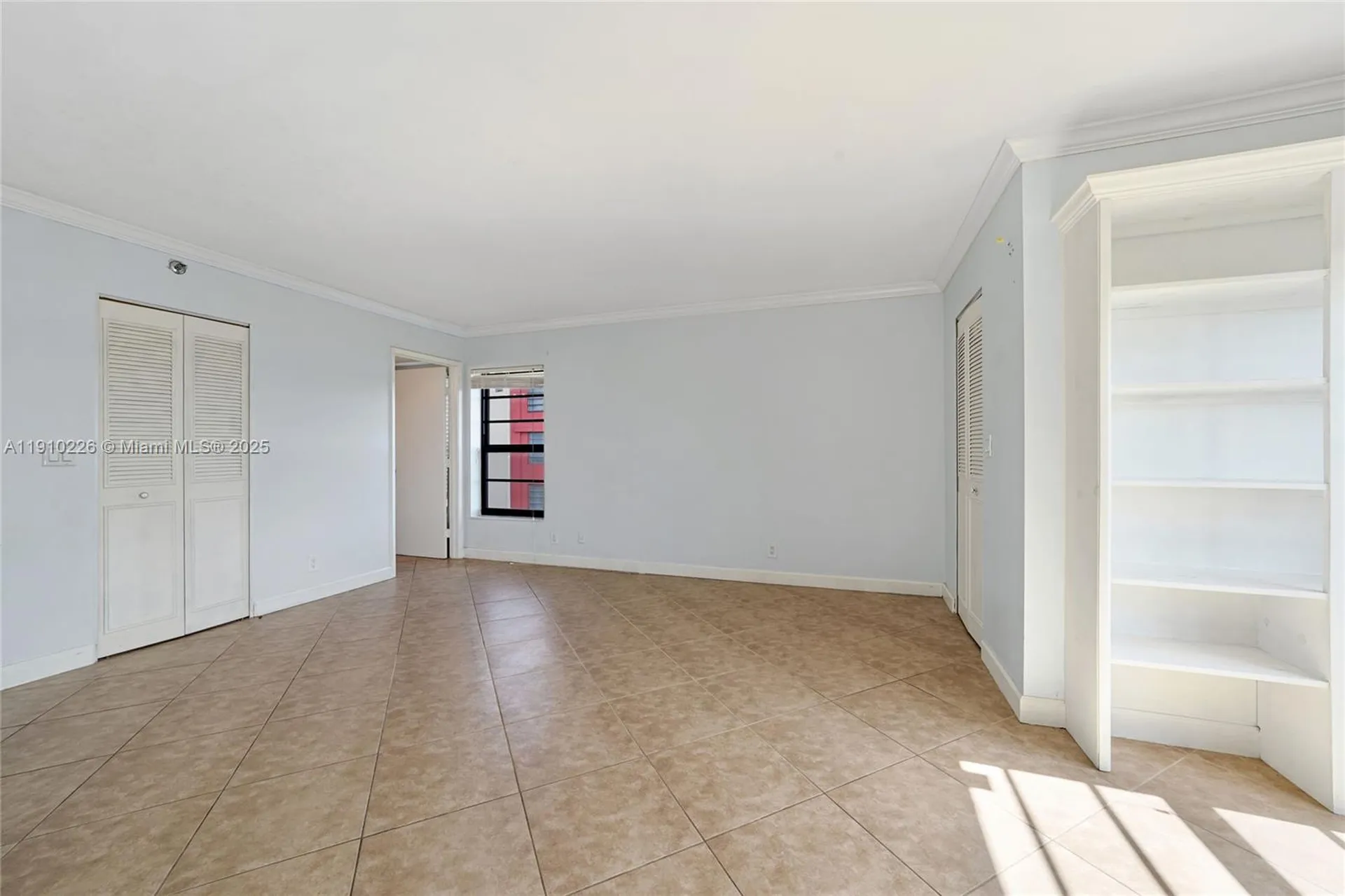 2206 S Cypress Bend Drive Pompano Beach FL 33069