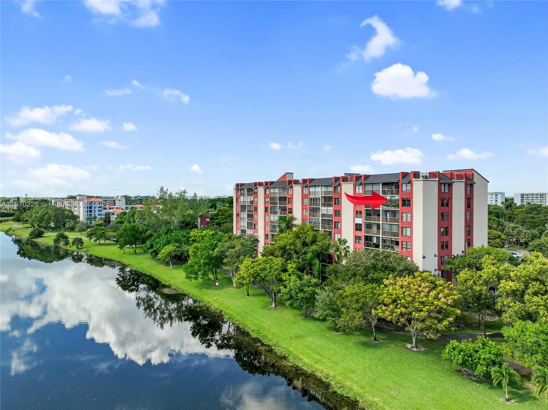 2206 S Cypress Bend Drive Pompano Beach FL 33069