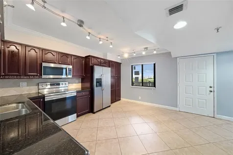 2206 S Cypress Bend Drive Pompano Beach FL 33069