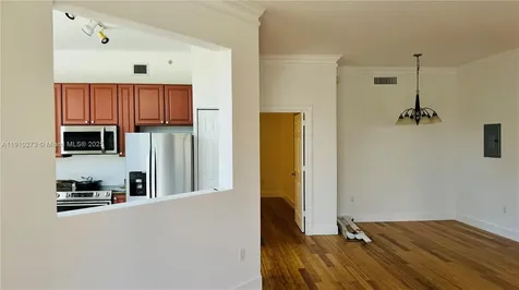 3001 NE 185th Street Aventura FL 33180