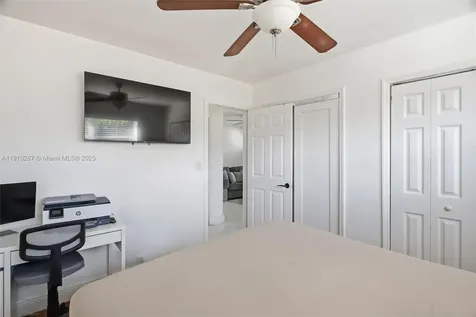 4260 NW 169th Terrace Miami Gardens FL 33055