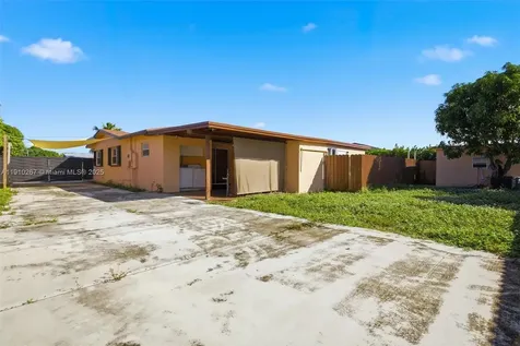 4260 NW 169th Terrace Miami Gardens FL 33055