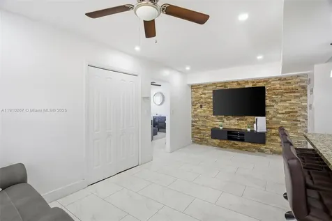 4260 NW 169th Terrace Miami Gardens FL 33055