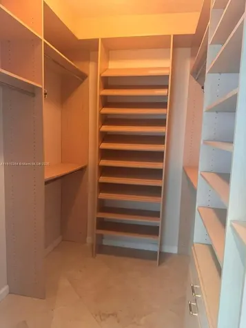 5025 Collins Avenue Miami Beach FL 33140