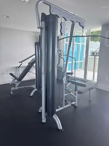 5025 Collins Avenue Miami Beach FL 33140