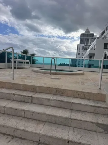 5025 Collins Avenue Miami Beach FL 33140