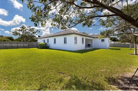 9341 SW 174th Street Palmetto Bay FL 33157