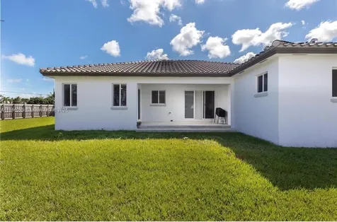 9341 SW 174th Street Palmetto Bay FL 33157