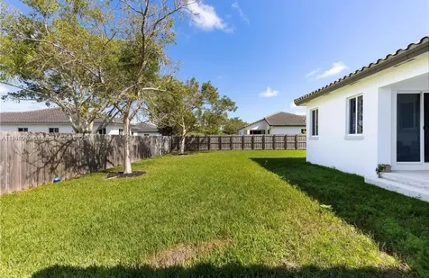 9341 SW 174th Street Palmetto Bay FL 33157