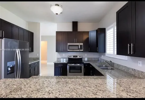 9341 SW 174th Street Palmetto Bay FL 33157