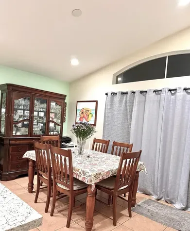 2065 SE 14th Street Homestead FL 33035