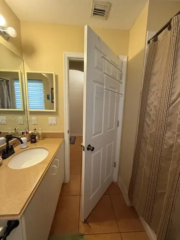 2065 SE 14th Street Homestead FL 33035