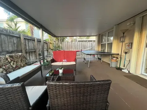 2065 SE 14th Street Homestead FL 33035