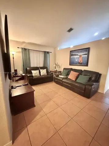2065 SE 14th Street Homestead FL 33035