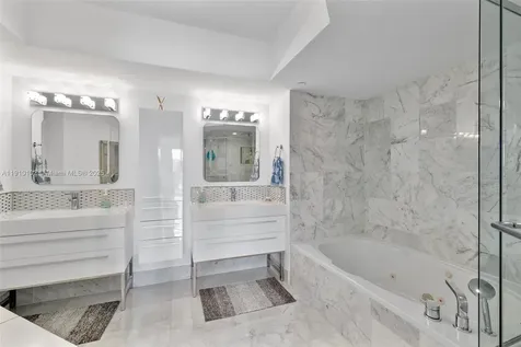 3640 Yacht Club Drive Aventura FL 33180
