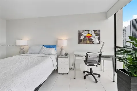 3640 Yacht Club Drive Aventura FL 33180