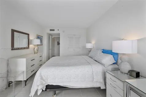3640 Yacht Club Drive Aventura FL 33180