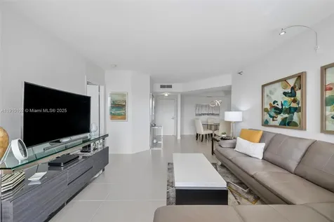 3640 Yacht Club Drive Aventura FL 33180