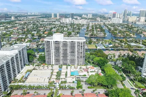 3640 Yacht Club Drive Aventura FL 33180
