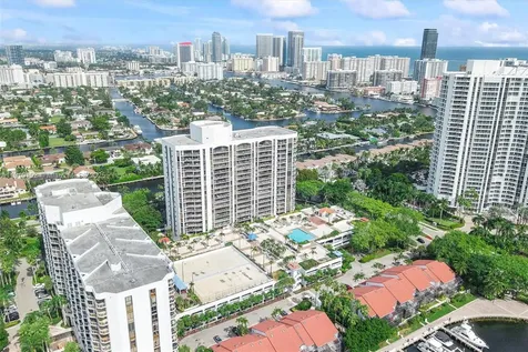 3640 Yacht Club Drive Aventura FL 33180