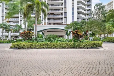 3640 Yacht Club Drive Aventura FL 33180