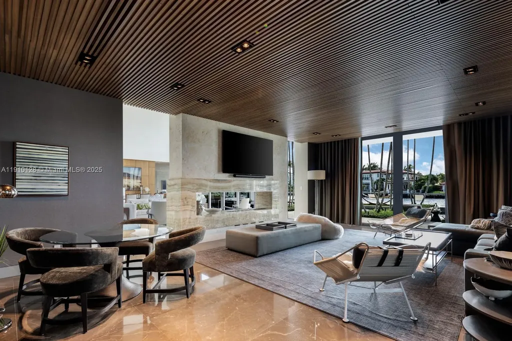 1175 Spanish River Road Boca Raton FL 33432