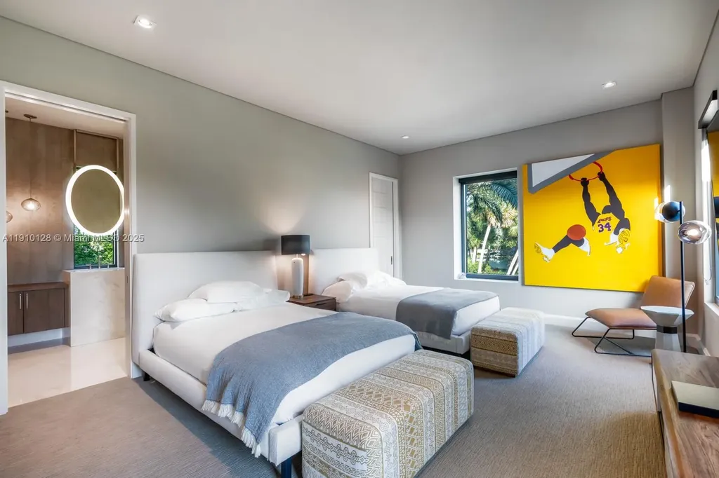 1175 Spanish River Road Boca Raton FL 33432