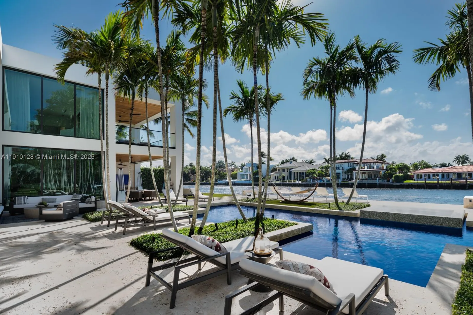 1175 Spanish River Road Boca Raton FL 33432