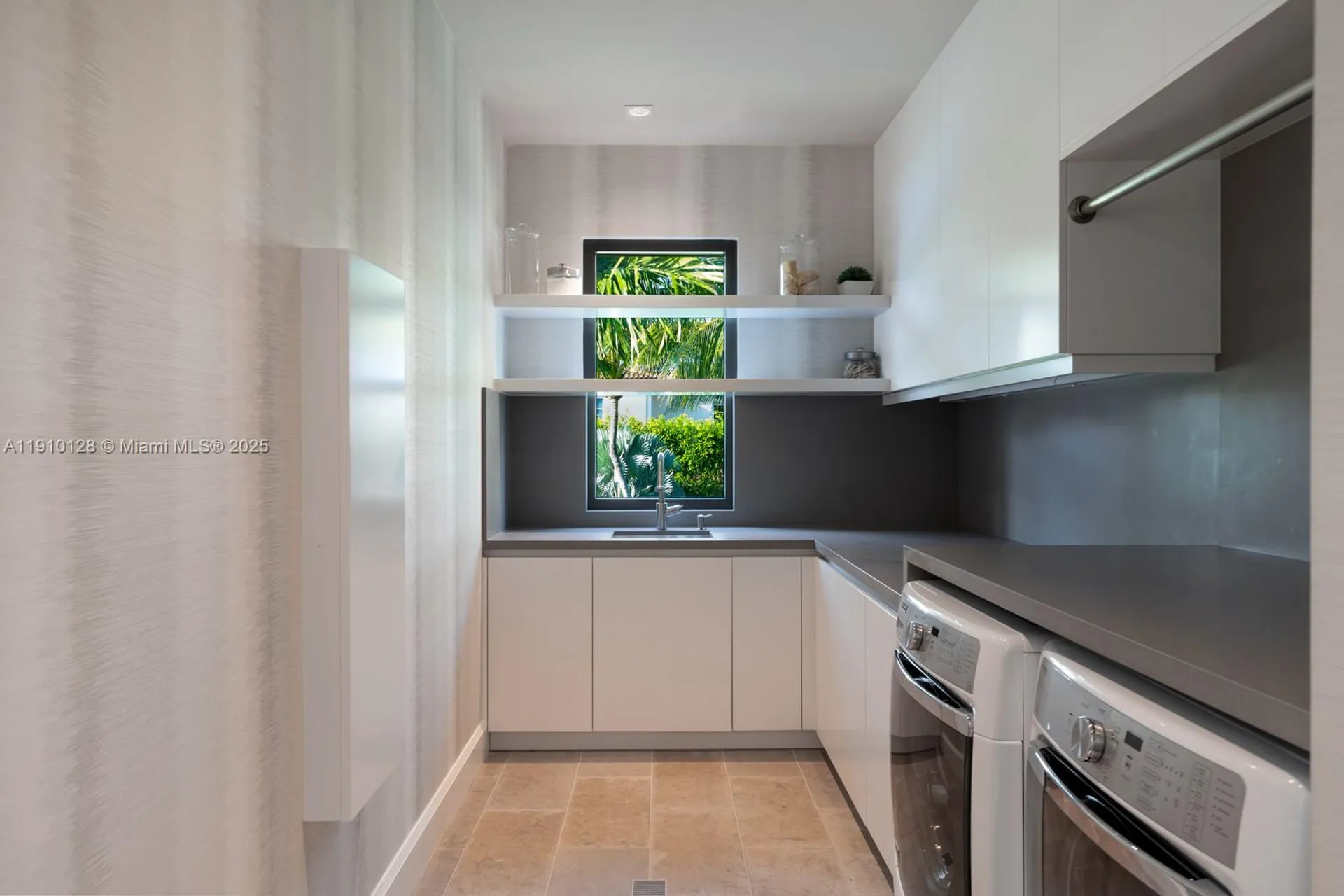 1175 Spanish River Road Boca Raton FL 33432