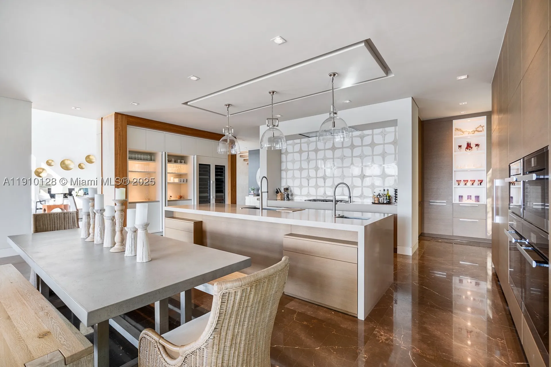 1175 Spanish River Road Boca Raton FL 33432