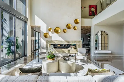 1175 Spanish River Road Boca Raton FL 33432