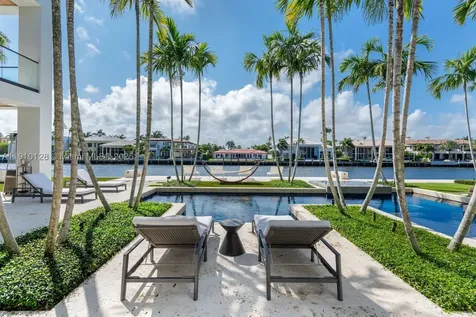 1175 Spanish River Road Boca Raton FL 33432