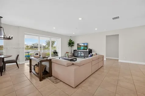 10190 SW Captiva Drive Port St. Lucie FL 34987