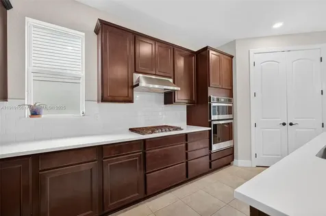 10190 SW Captiva Drive Port St. Lucie FL 34987