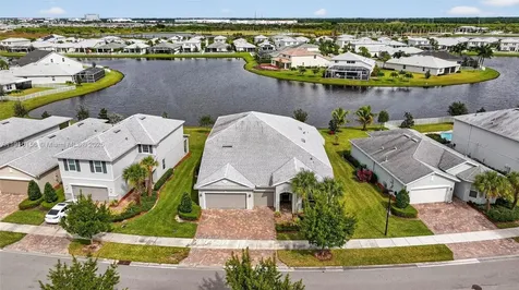 10190 SW Captiva Drive Port St. Lucie FL 34987