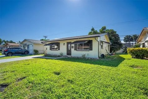 7110 NW 57th Court Tamarac FL 33321