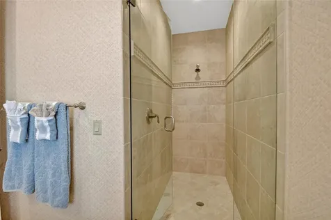 678 Hermitage Circle Palm Beach Gardens FL 33410