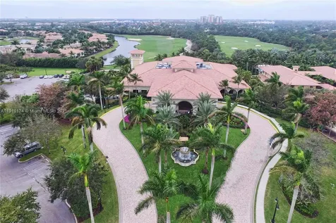 678 Hermitage Circle Palm Beach Gardens FL 33410