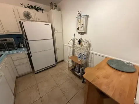 3625 N Country Club Drive Aventura FL 33180