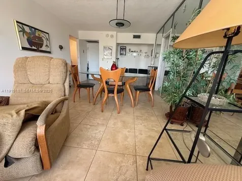 3625 N Country Club Drive Aventura FL 33180