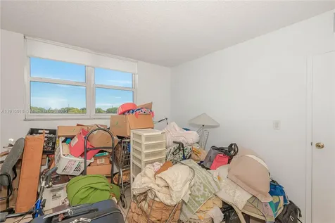 2800 Somerset Drive Lauderdale Lakes FL 33311
