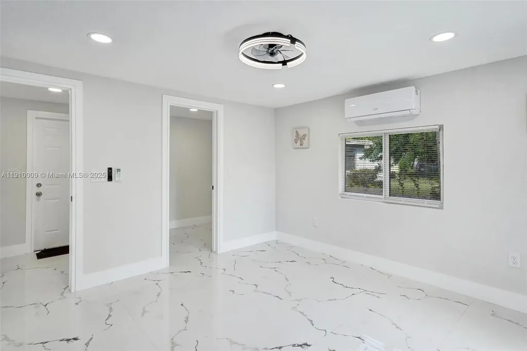 1143 NW 18th Street Fort Lauderdale FL 33311