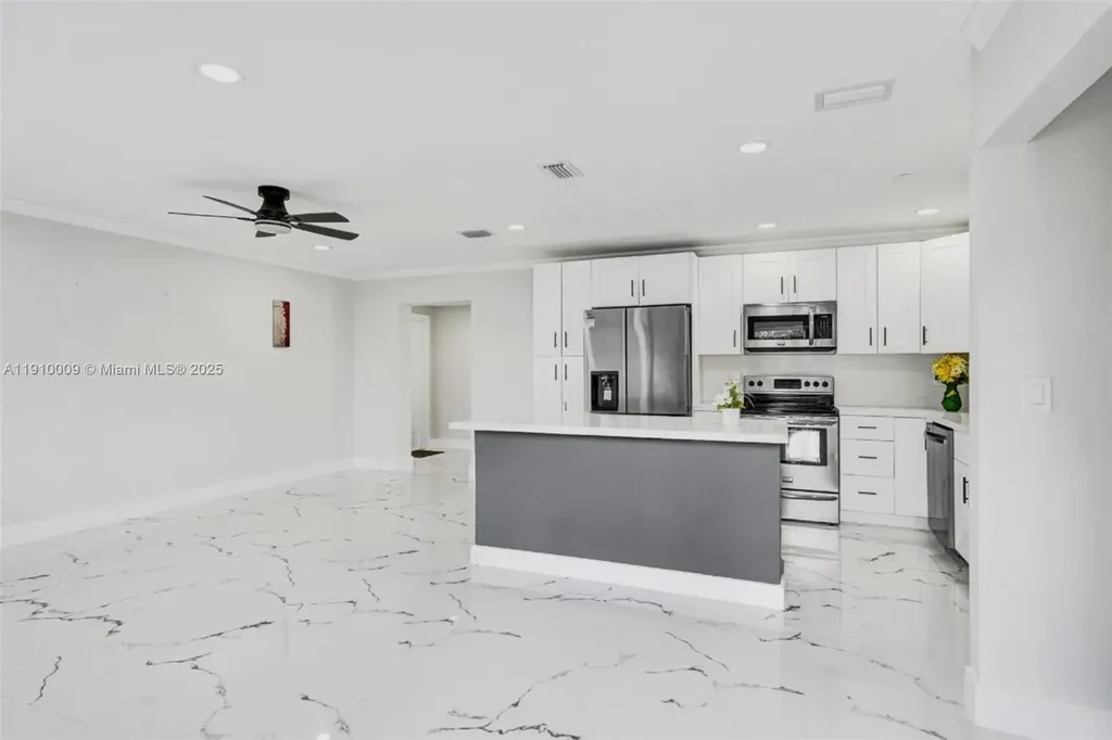 1143 NW 18th Street Fort Lauderdale FL 33311