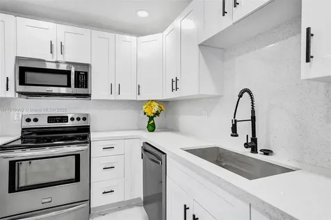 1143 NW 18th Street Fort Lauderdale FL 33311