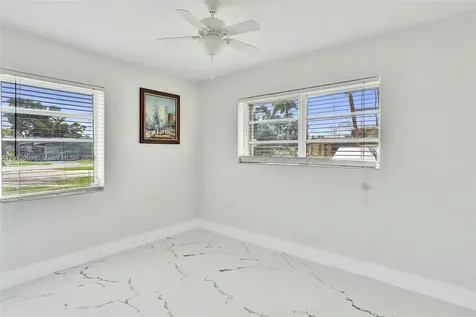 1143 NW 18th Street Fort Lauderdale FL 33311