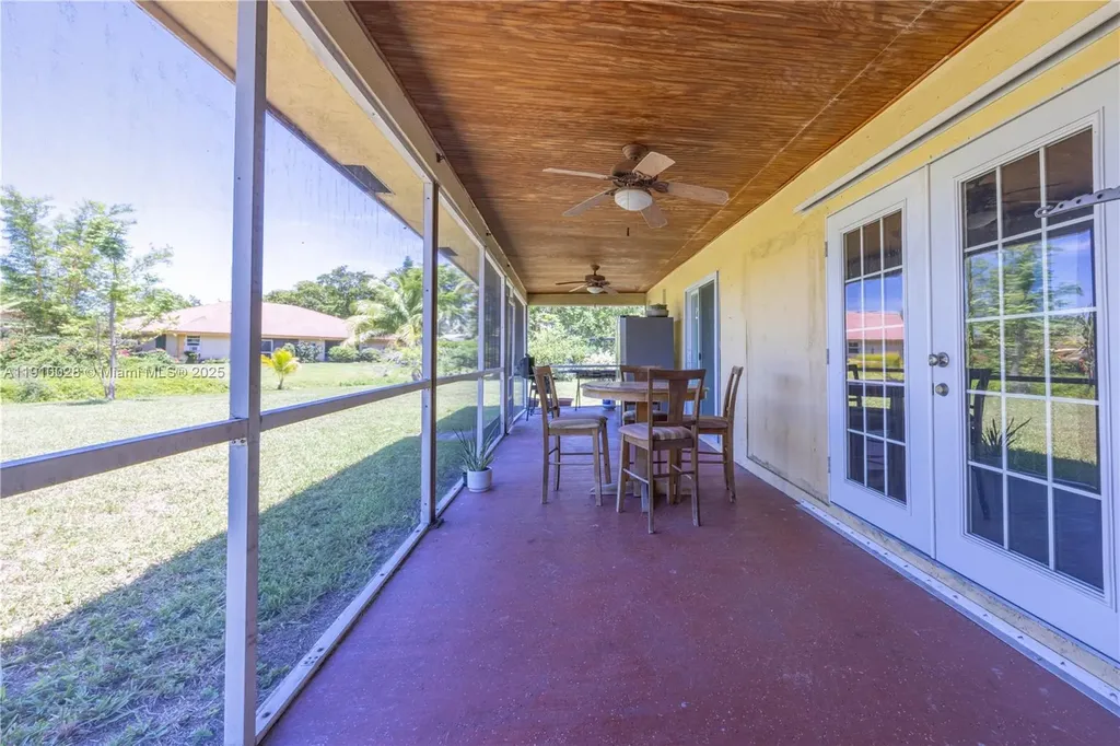 11351 NW 37th Street Coral Springs FL 33065