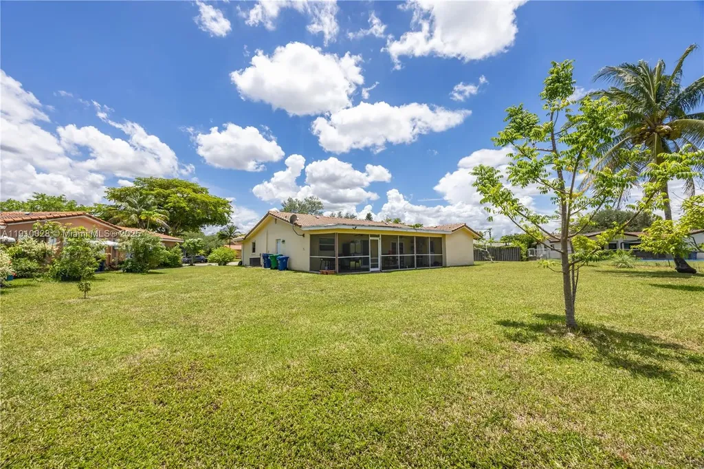 11351 NW 37th Street Coral Springs FL 33065