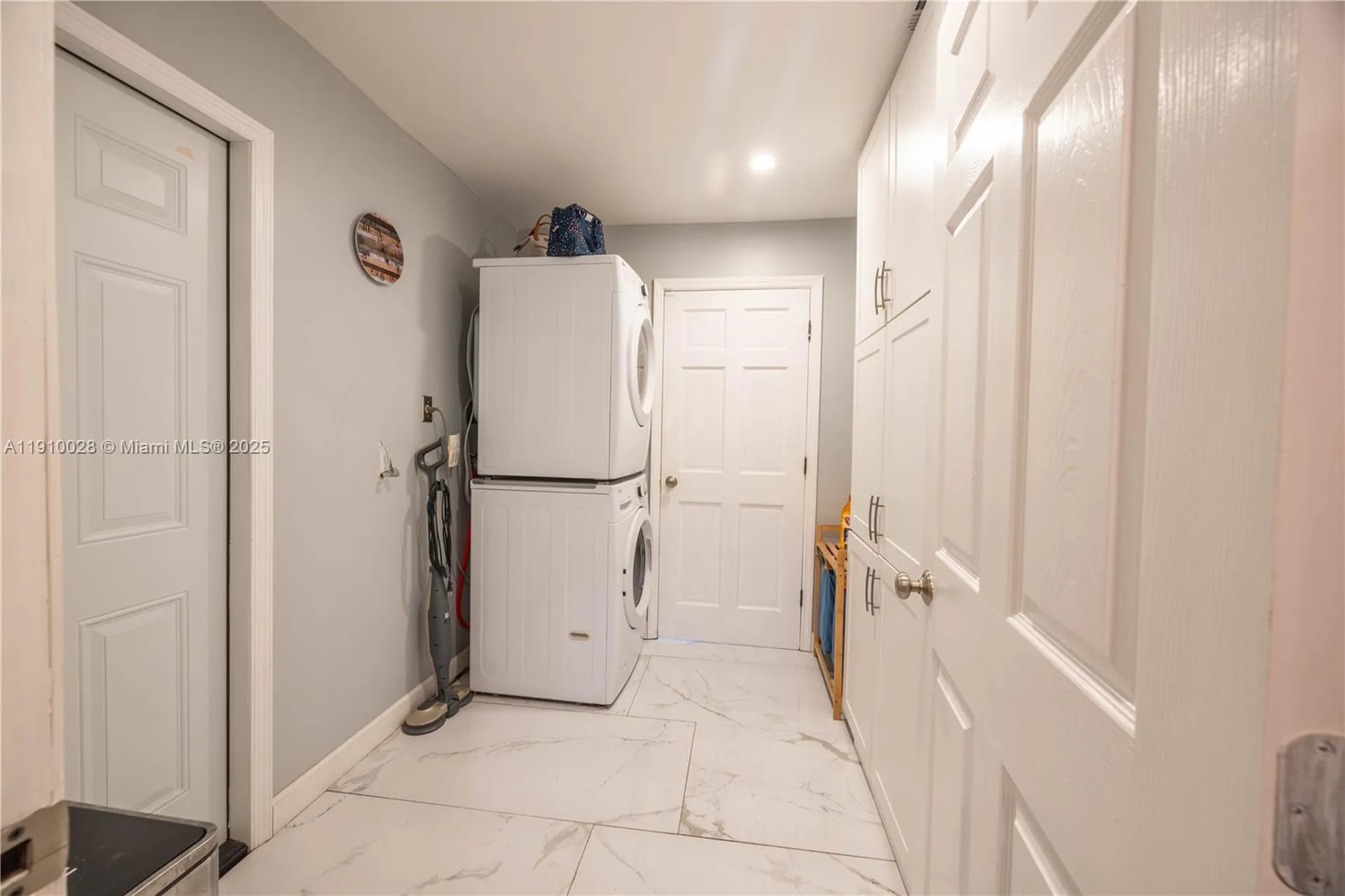 11351 NW 37th Street Coral Springs FL 33065